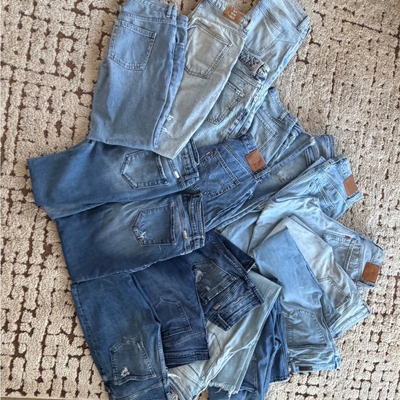 Levi's Denim - Levi’s, Free People, and Kancan Jean Bundle.